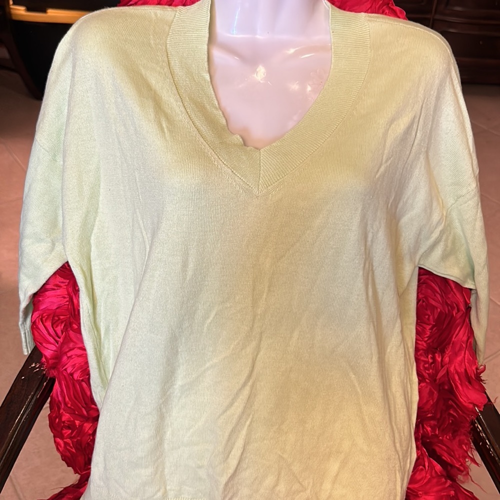 NY&CO 3/4 Sleeve V-Neck Ribbed Sweater Shirt